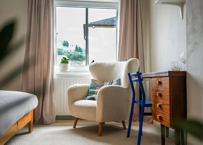 Cely Apartman V Rodinnem Dome S Vanou A Krbem