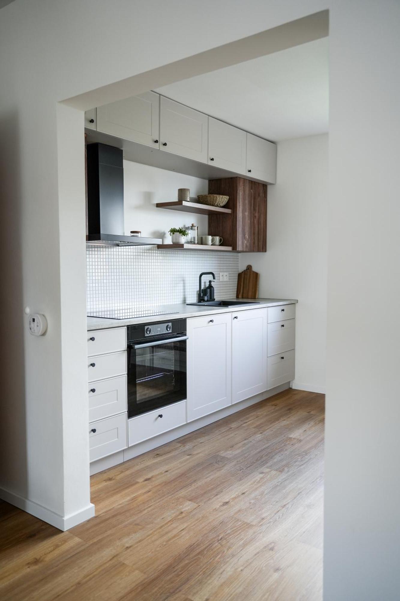 Apartment Cely V Rodinnem Dome S Vanou A Krbem *