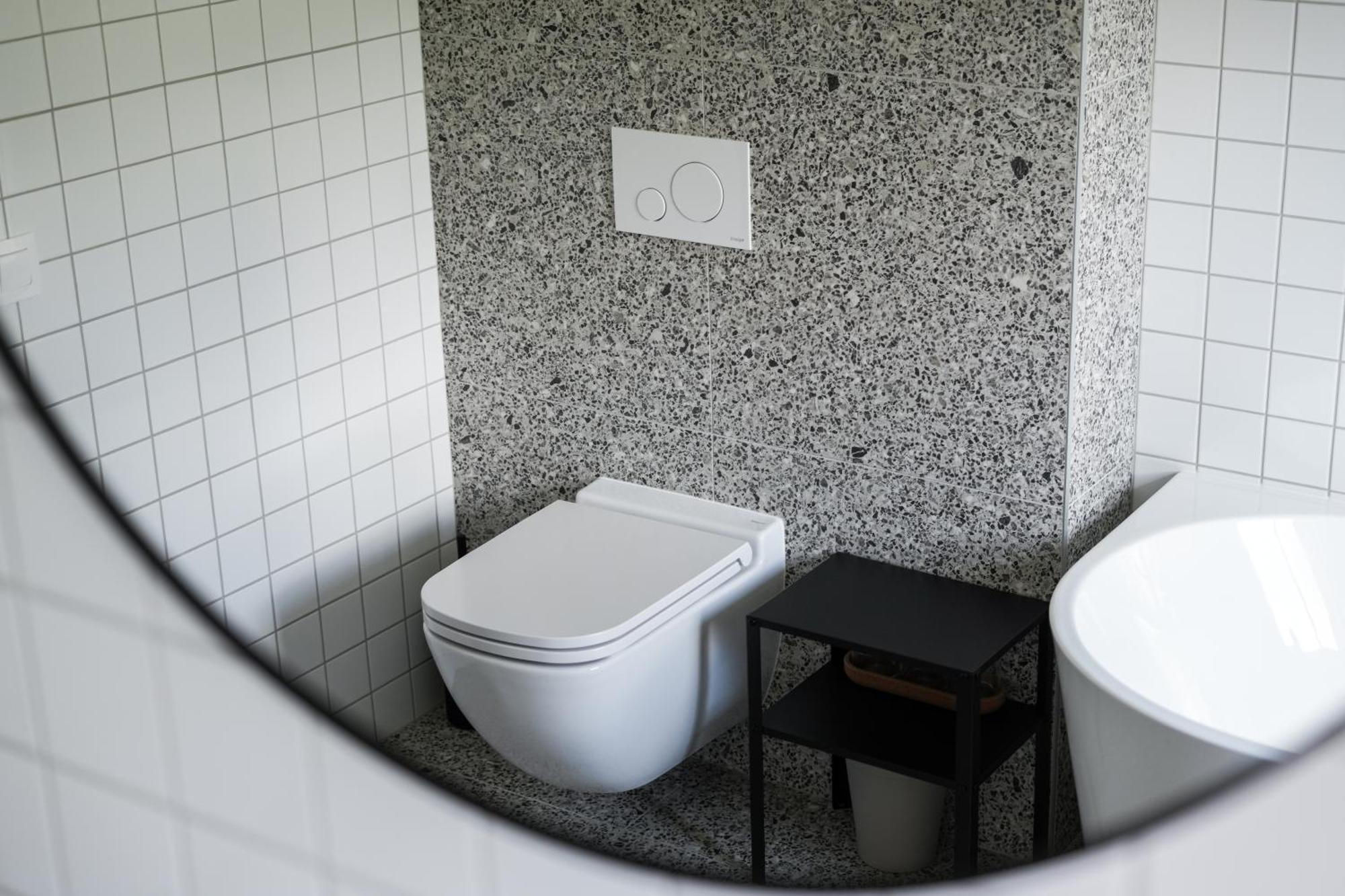 Cely V Rodinnem Dome S Vanou A Krbem Apartment *