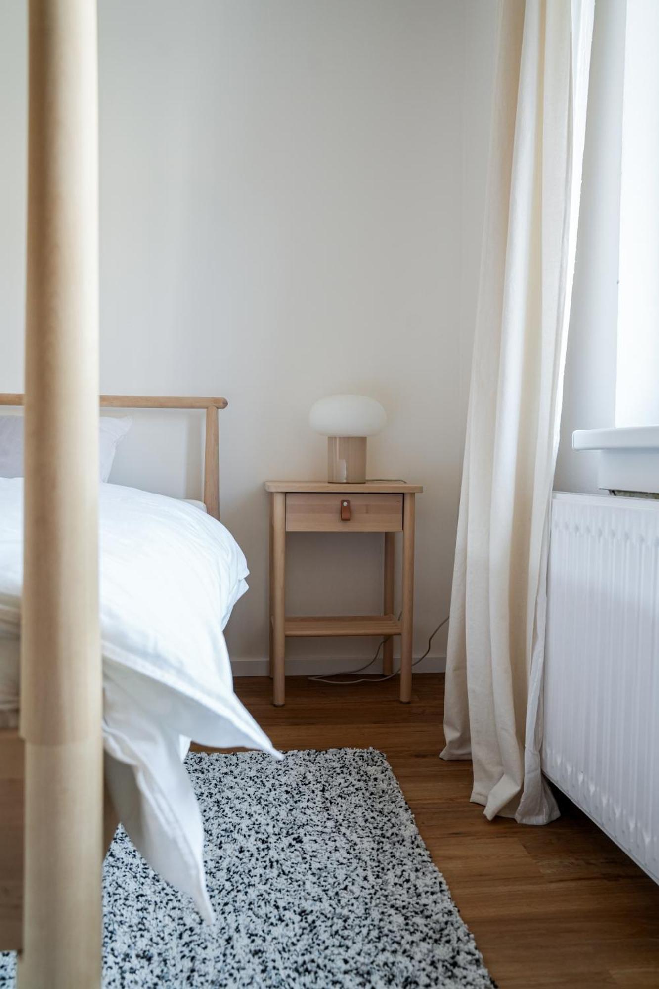 Cely V Rodinnem Dome S Vanou A Krbem Apartment *